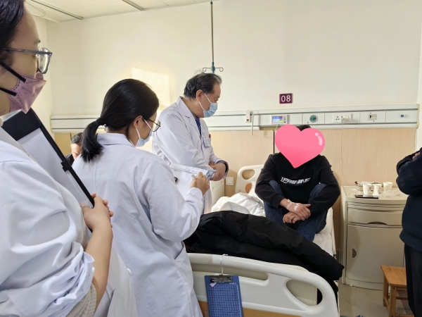 不吸煙，不喝酒，95后小伙血糖飆升，命懸一線！醫(yī)生：這個習慣要不得！