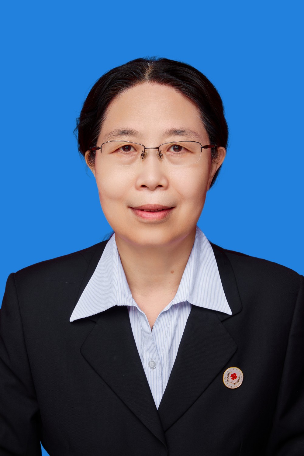 韓麗婷-副院長、副主任醫(yī)師、中共黨員