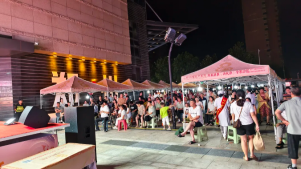 雨天奔赴的快樂！鄭州中醫(yī)藥文化夜市圓滿結(jié)束，下周再約！